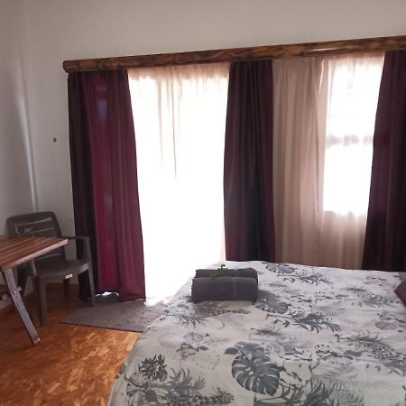 קולצ'סטר Chameleon Lodge מראה חיצוני תמונה